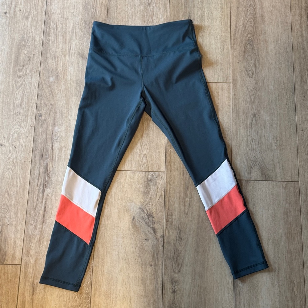 Zyia Leggings
